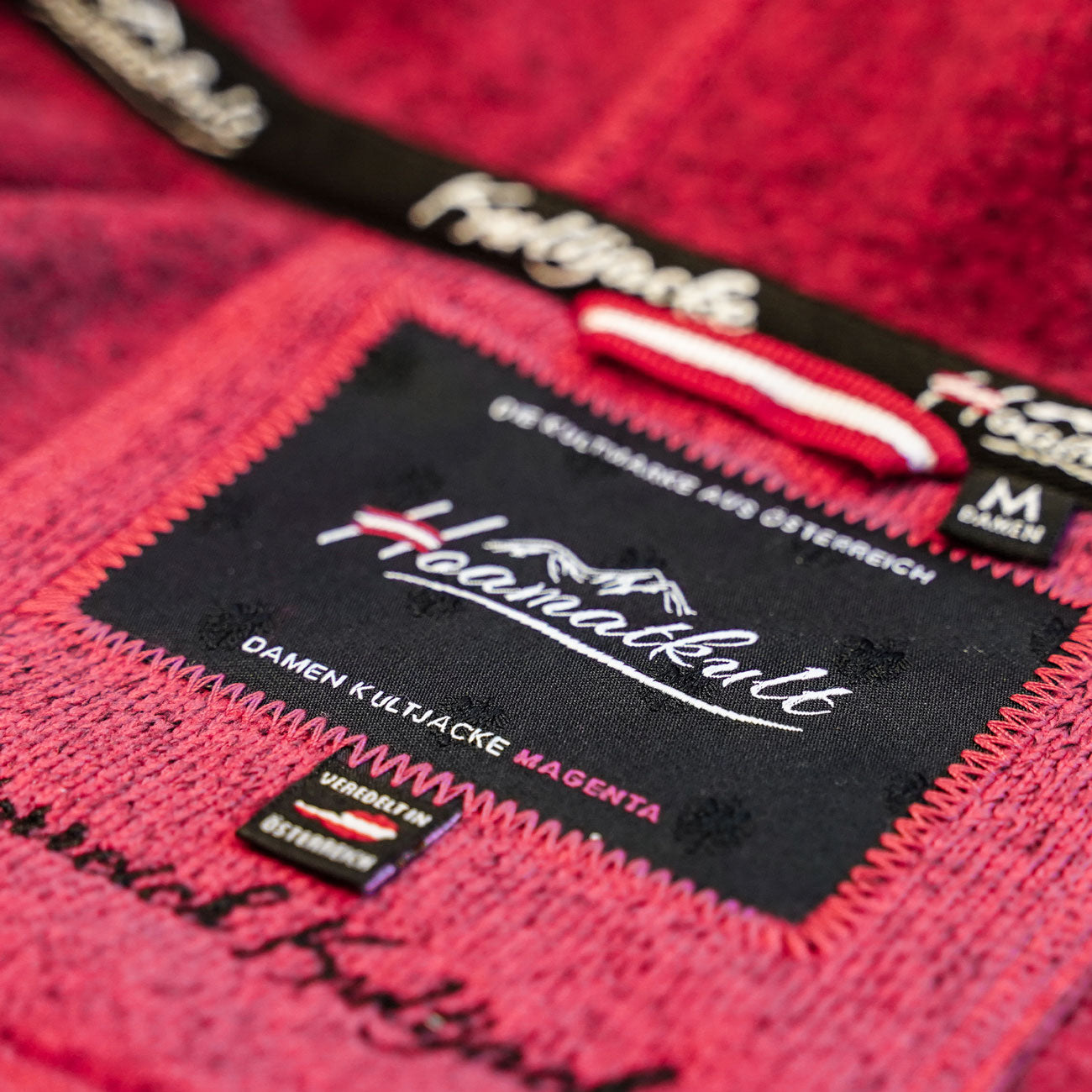 Detail Kultjacke magenta
