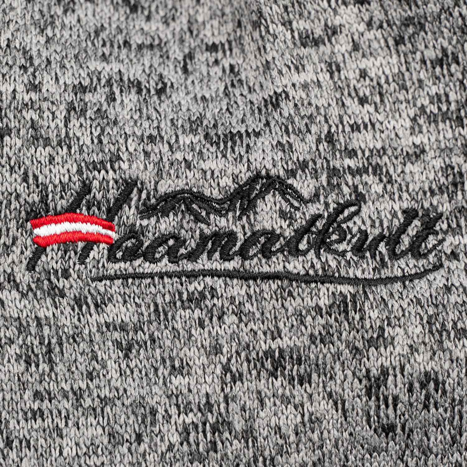 Hoamatkult Stickerei