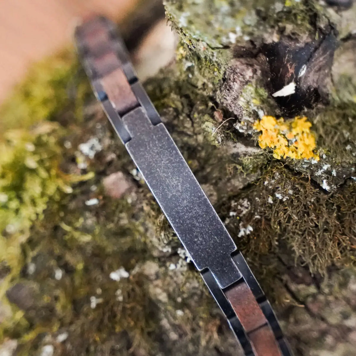 Holzarmband Walnuss personalisierbar