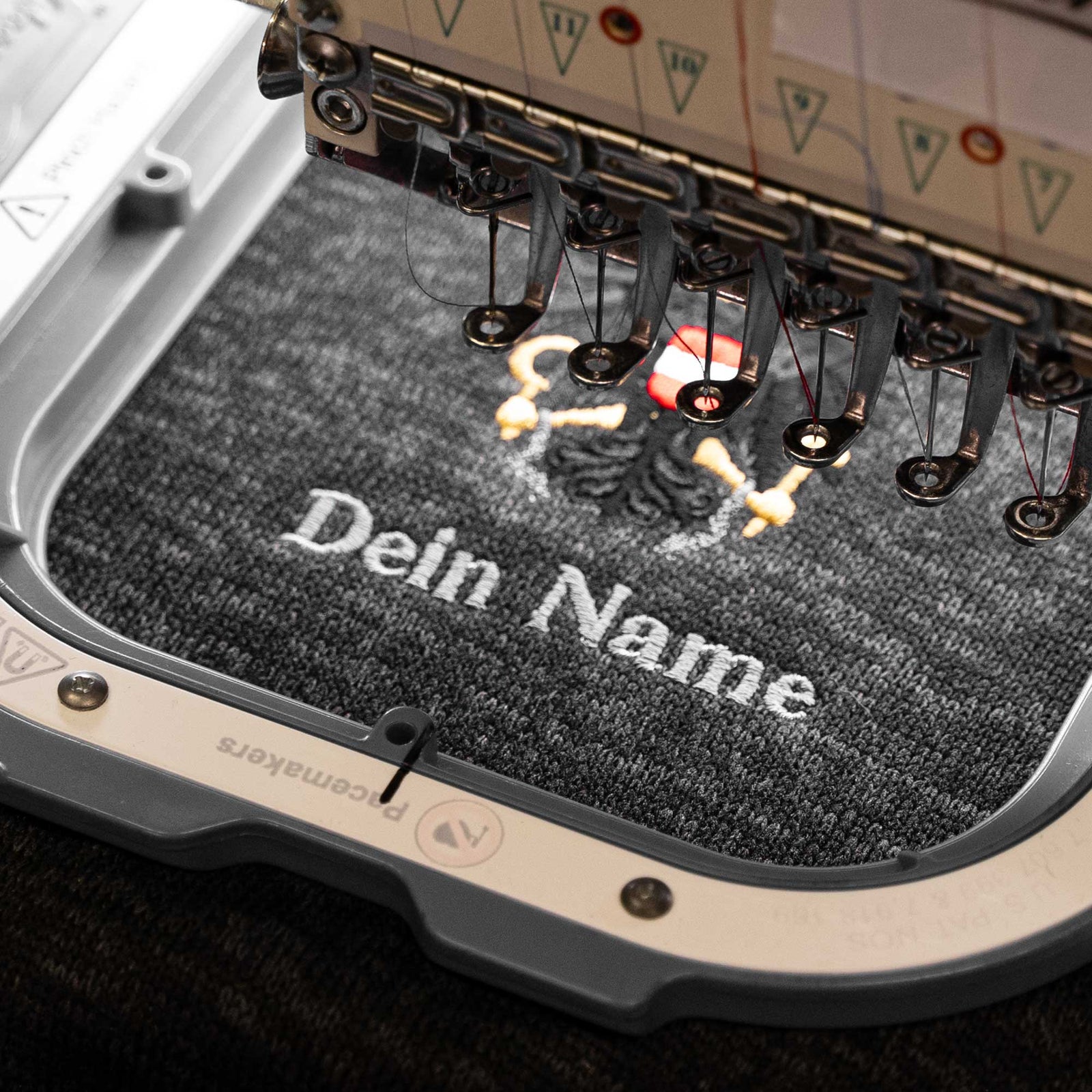 Kultjacke Namensbestickung