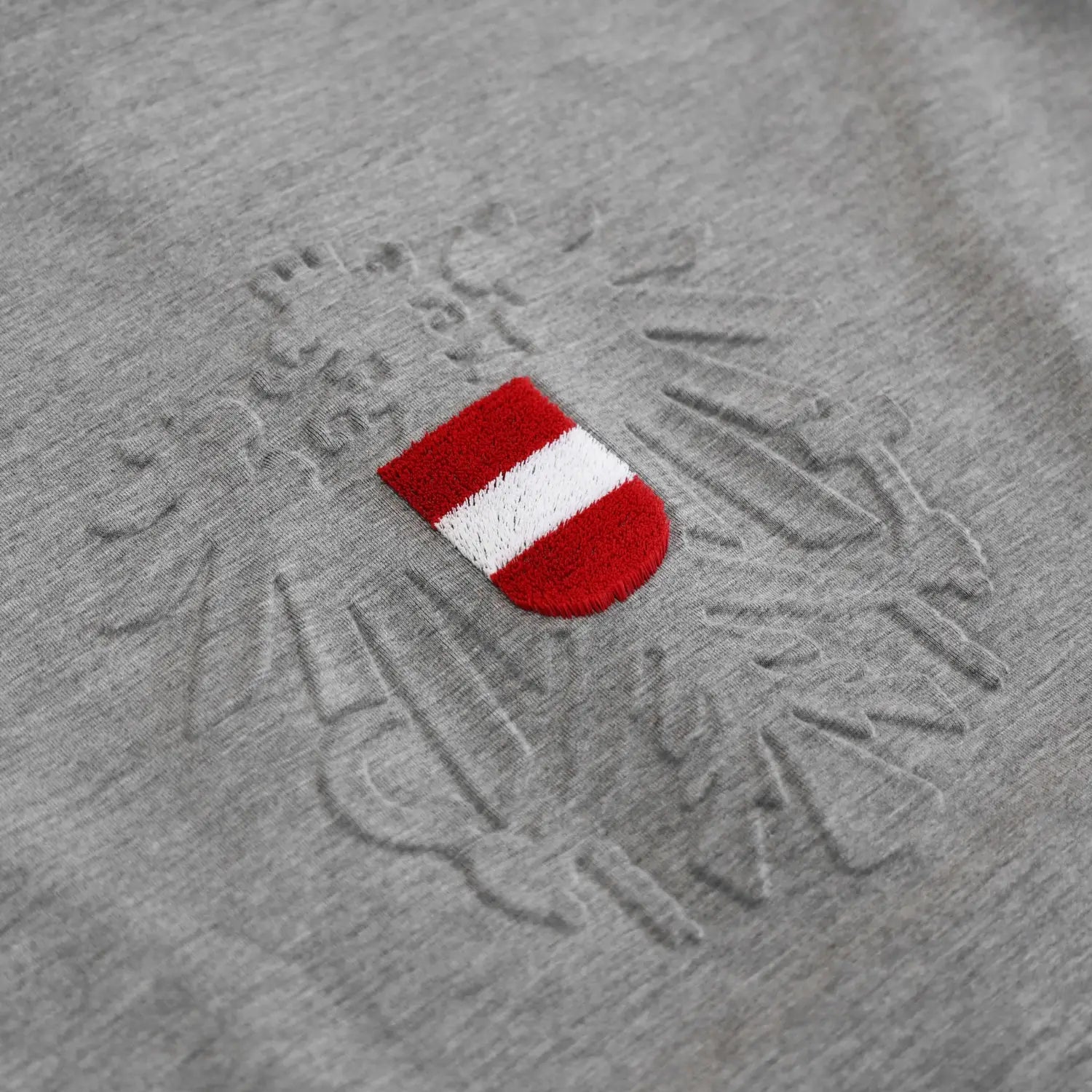 Flauschiger Österreich Stick #Farbe_Hellgrau