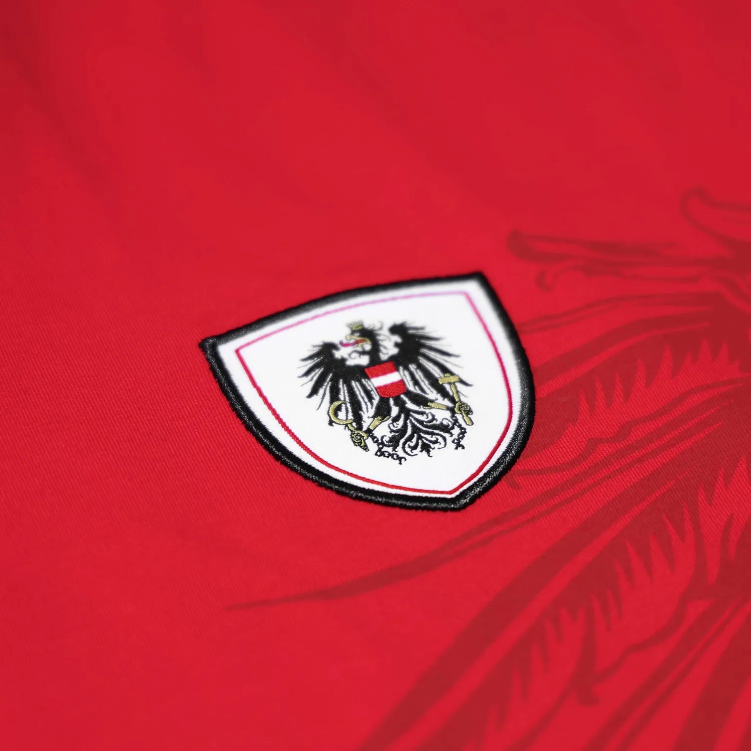 Österreich Adler Raglan T-Shirt Rot Schwarz Kontrast
