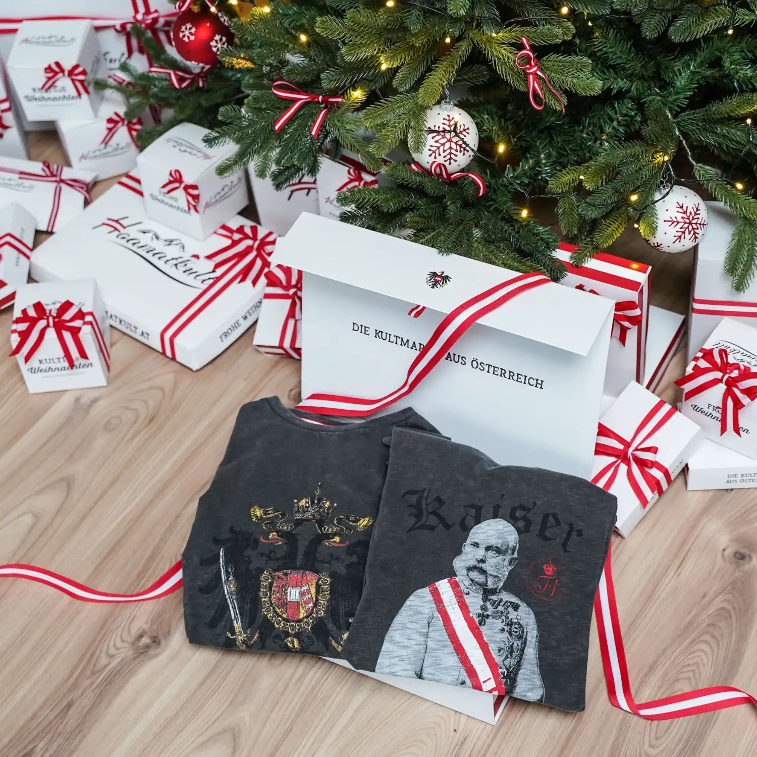 Geschenkpaket Weihnachten - Kaiser T-Shirt & Doppeladler T-Shirt