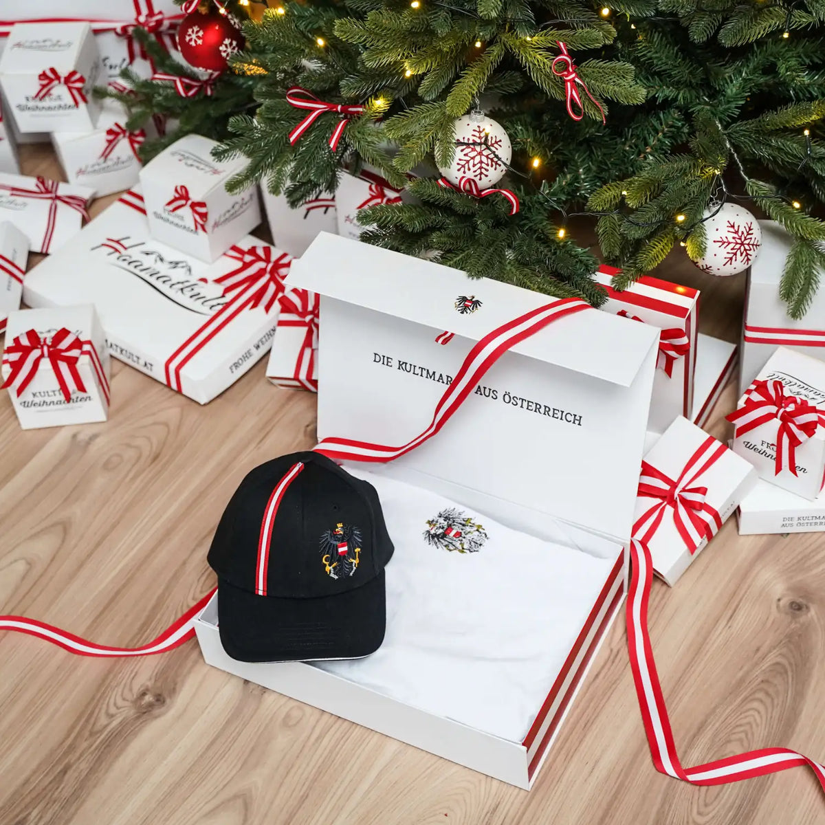 Geschenkpaket Weihnachten - Österreich T-Shirt & Kultcap